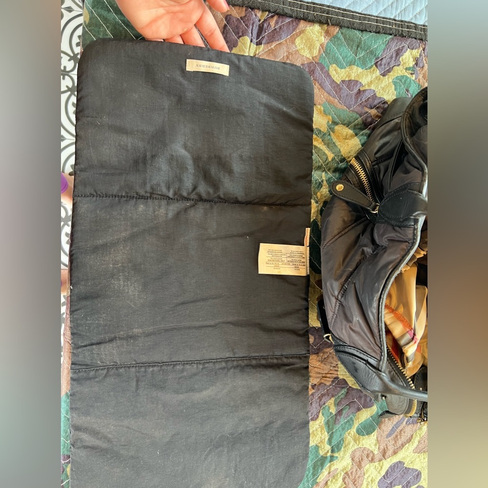 100% Authentic Burberry diaper bag - Picture 6 of 6